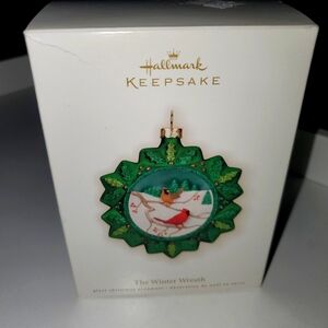 Hallmark 2009 The Winter Wreath Boxed Glass Ornament Cardinal Bird
